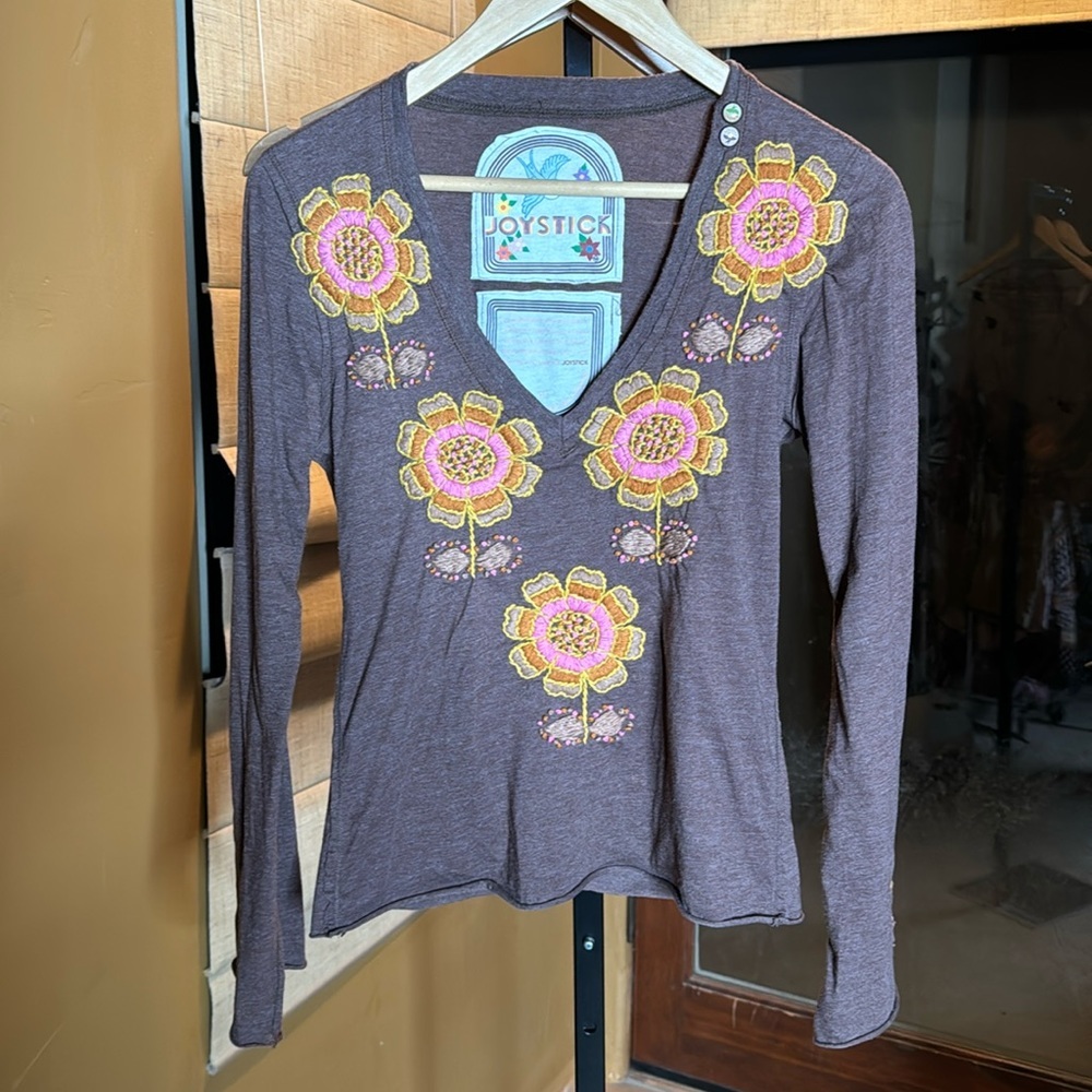 Johnny Was Brown Long Sleeve Tee with Floral Embroidery